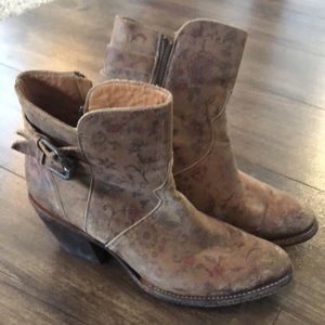 Floral Lucchese boots